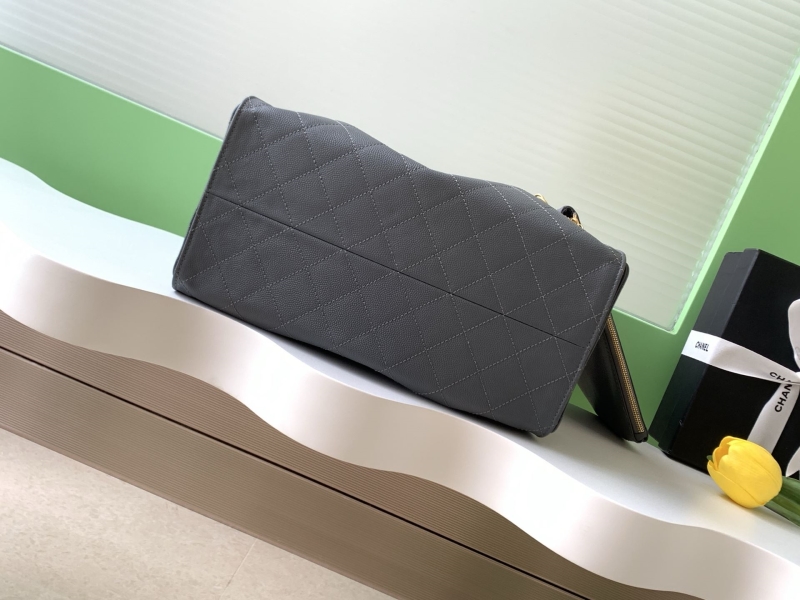 Ch**el 25c hobo bags